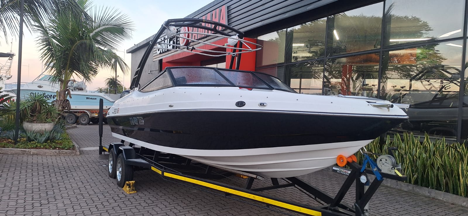 Navis 250
